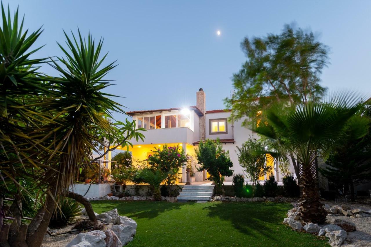 Nicole'S Garden Villa Kallithea  Екстер'єр фото
