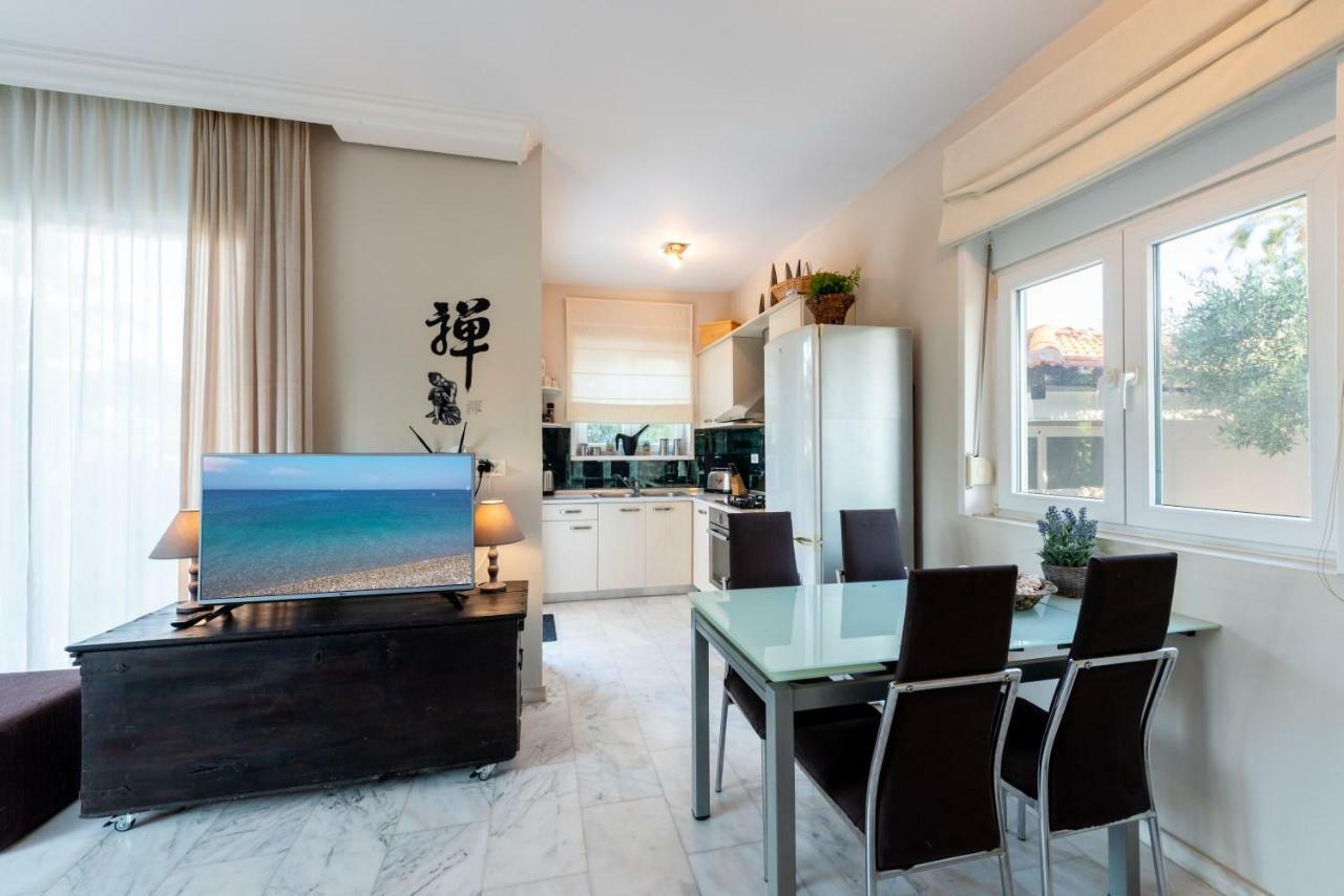 Nicole'S Garden Villa Kallithea  Екстер'єр фото
